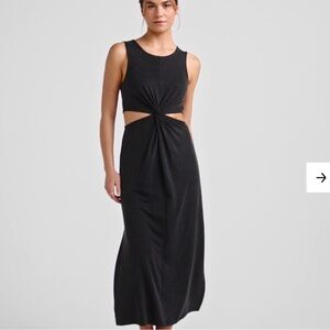 Beyond Yoga Around The World Front Twist Dress